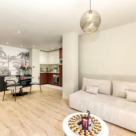 Le Mila ¶ Centre ¶ Confort ¶ Tram ¶ Climatisation فندق *